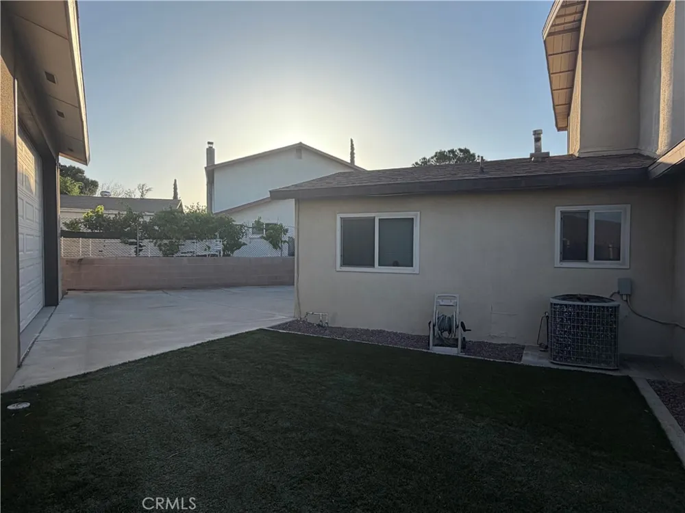 941 Senita Barstow, CA 92311