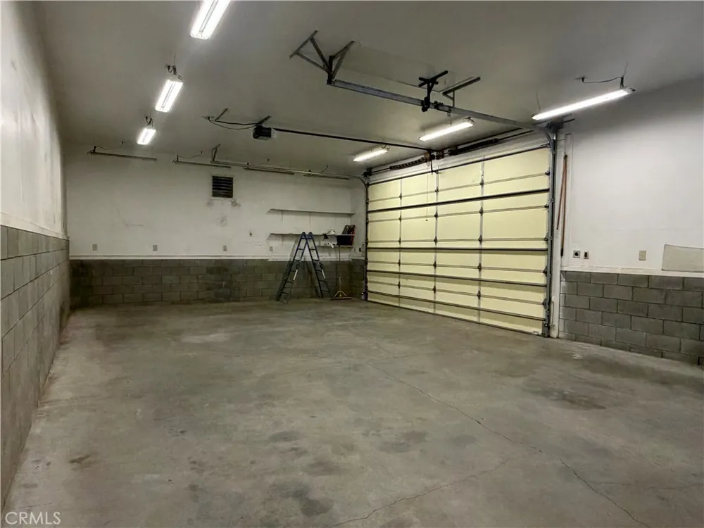 941 Senita Barstow, CA 92311