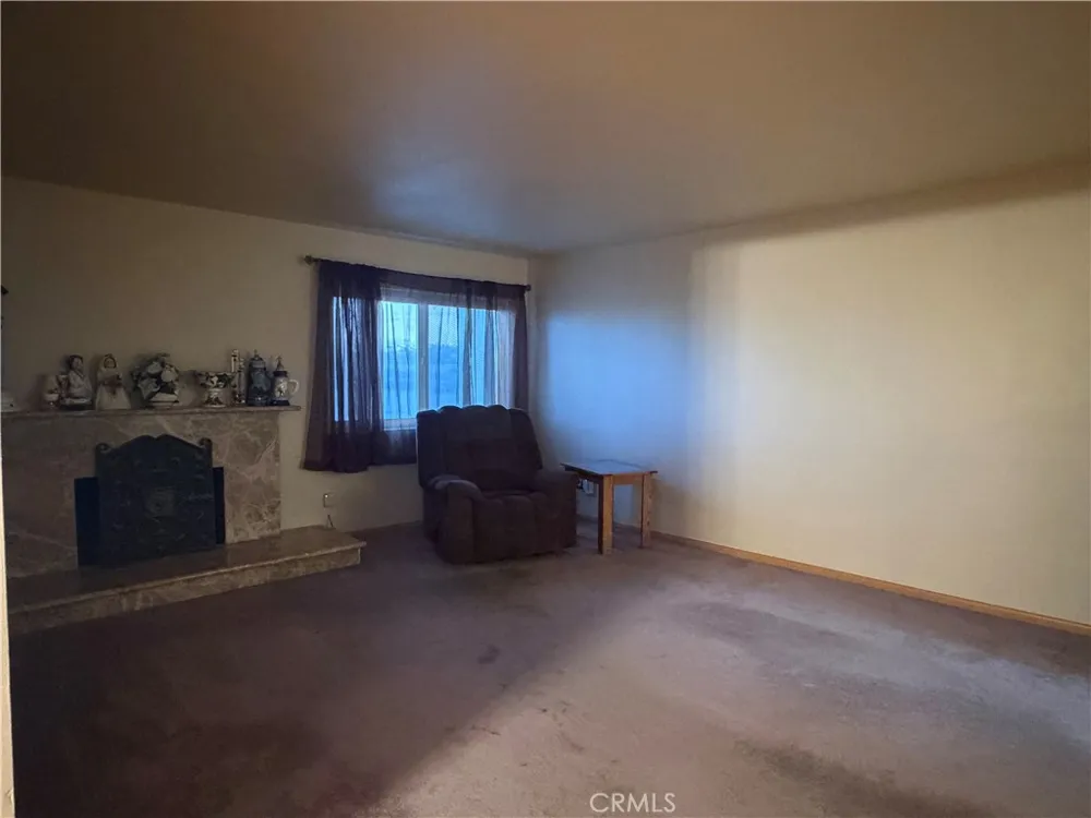 941 Senita Barstow, CA 92311
