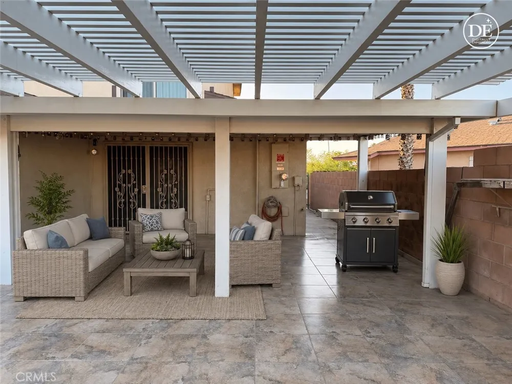 941 Senita Barstow, CA 92311