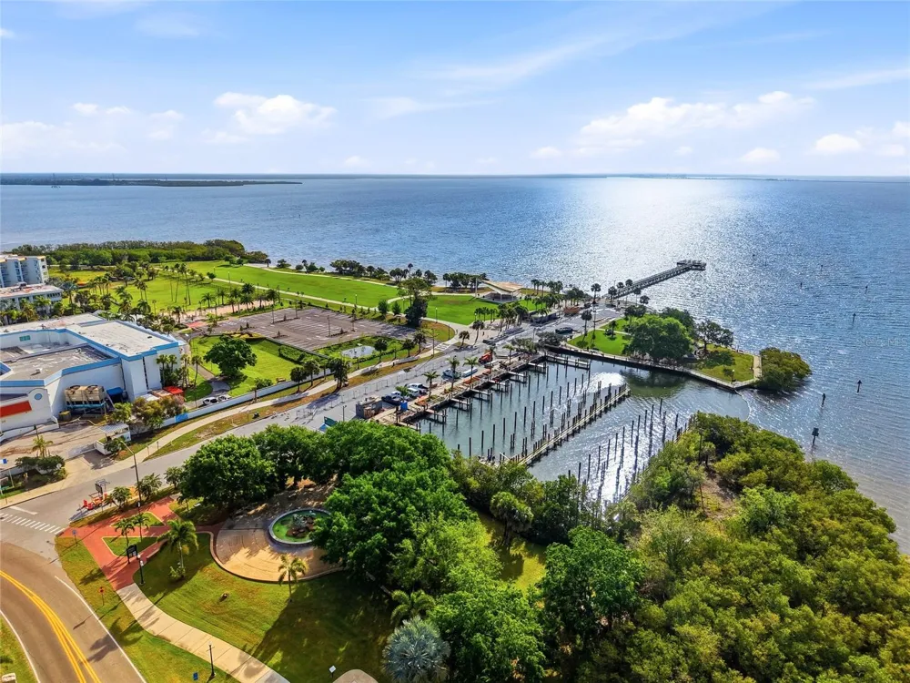 2376 RAJEL AVENUE Safety Harbor, FL 34695