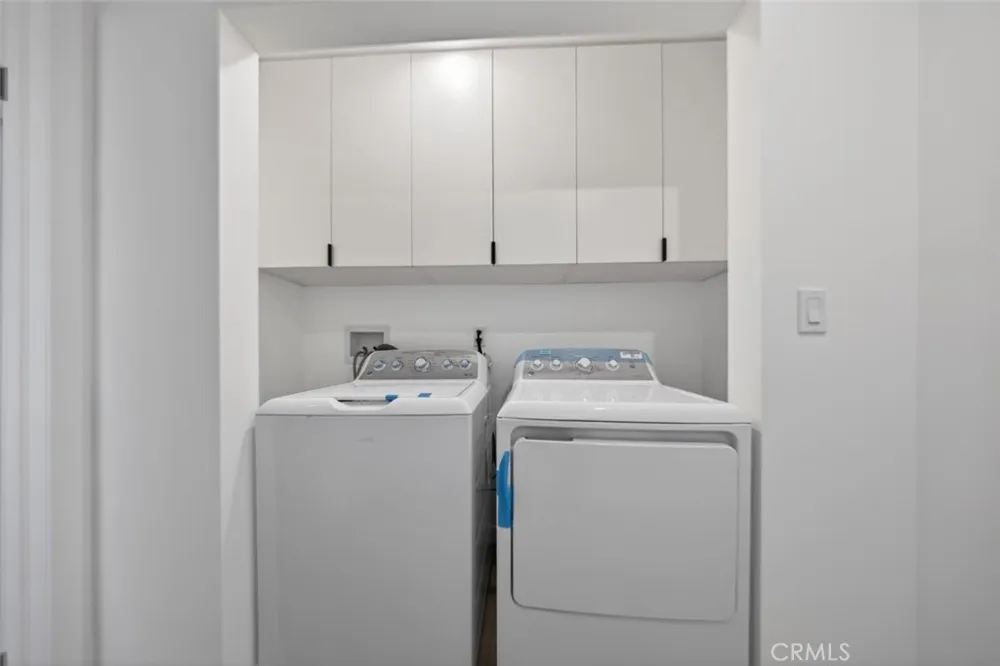 14827 Dearborn Street Panorama City, CA 91402