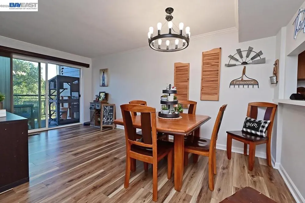 25105 Vista Greens Ct Hayward, CA 94541