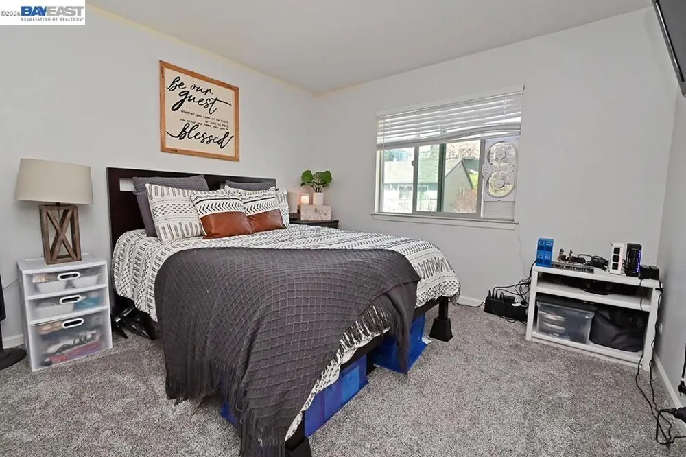 25105 Vista Greens Ct Hayward, CA 94541