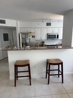 1155 Brickell Bay Dr #1201 Miami, FL 33131