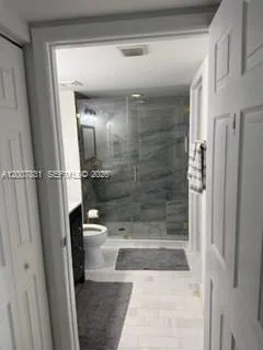 1155 Brickell Bay Dr #1201 Miami, FL 33131