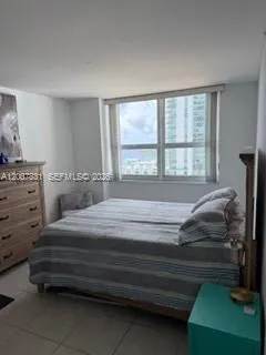 1155 Brickell Bay Dr #1201 Miami, FL 33131