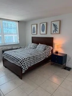 1155 Brickell Bay Dr #1201 Miami, FL 33131