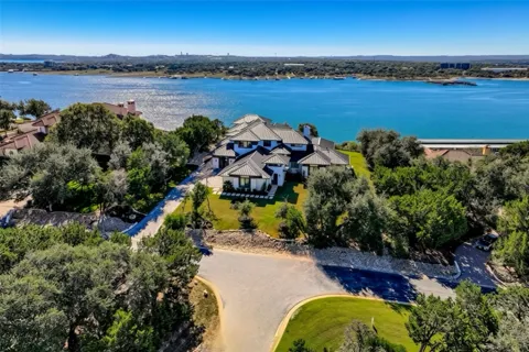 6412 Lantern View Drive