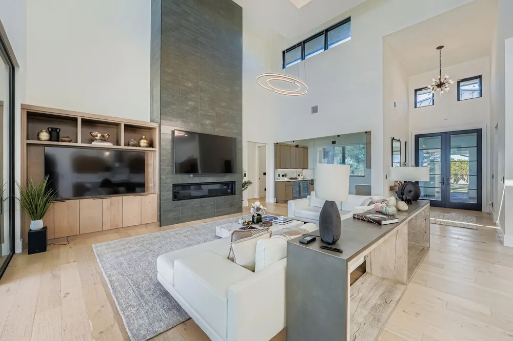 6412 Lantern View Drive Jonestown, TX 78645