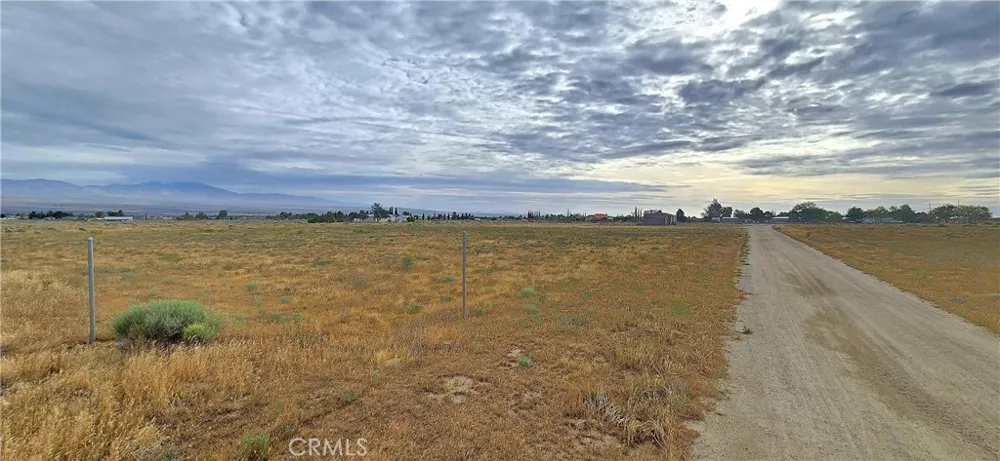 26100 W Avenue C-13 Fairmont, CA 93536