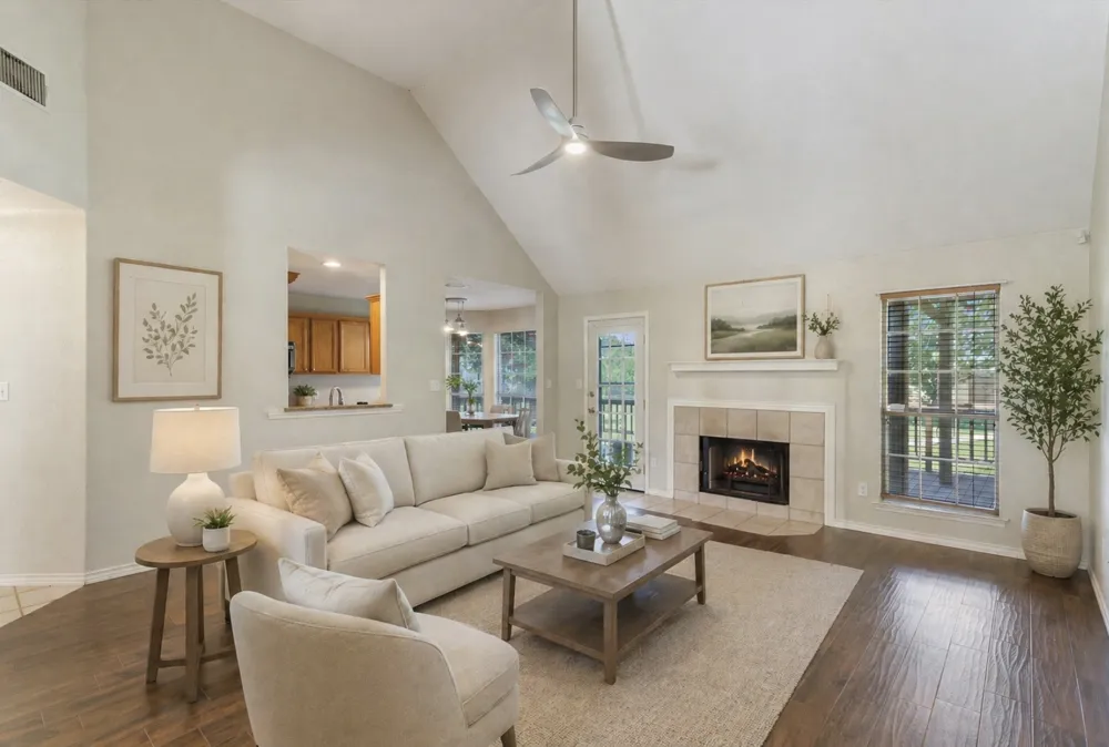 53 Tinas Trail Martindale, TX 78655