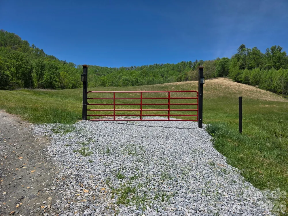 TBD Sierra Drive Bakersville, NC 28705