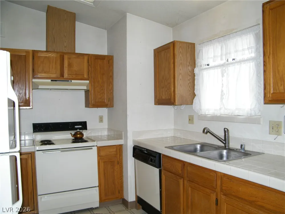 1010 75th East Street Ely, NV 89301