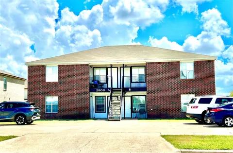 2800 Cantabrian Drive #A