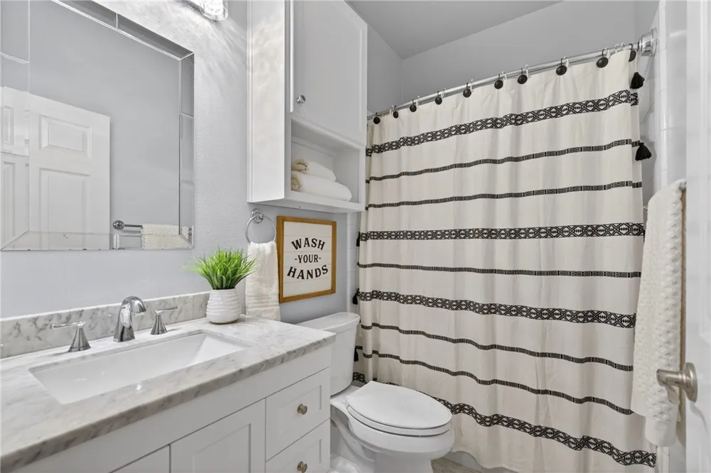 1806 Margaret Kingsville, TX 78363