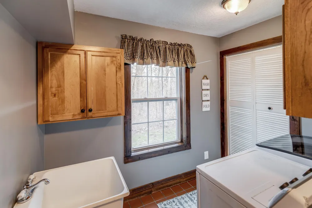 5907 Crow Wing Lake Road Fort Ripley, MN 56449