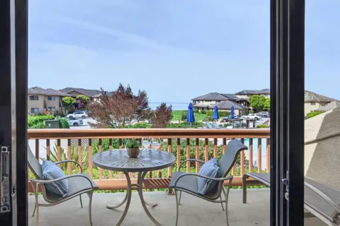 7 Seascape Resort Drive