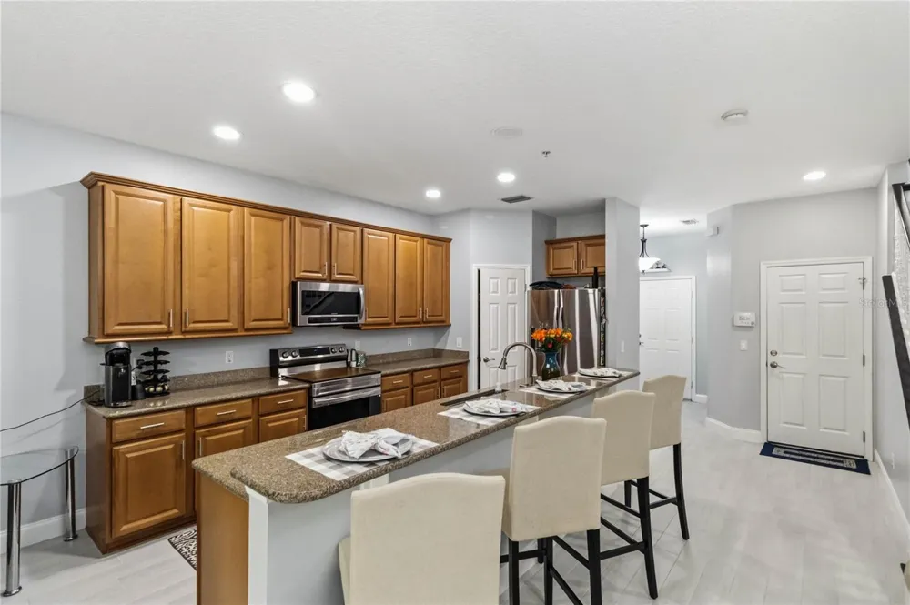 2107 VELVET LEAF DRIVE Ocoee, FL 34761