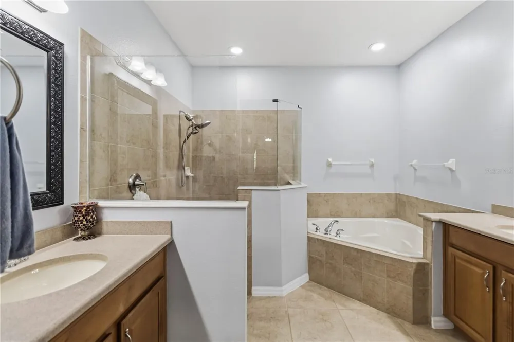 2107 VELVET LEAF DRIVE Ocoee, FL 34761