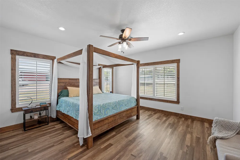 399 Satin Rd Chilton, TX 76632