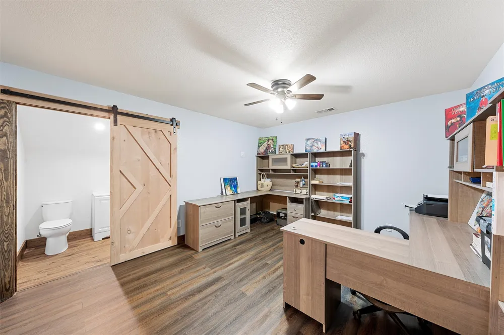 399 Satin Rd Chilton, TX 76632