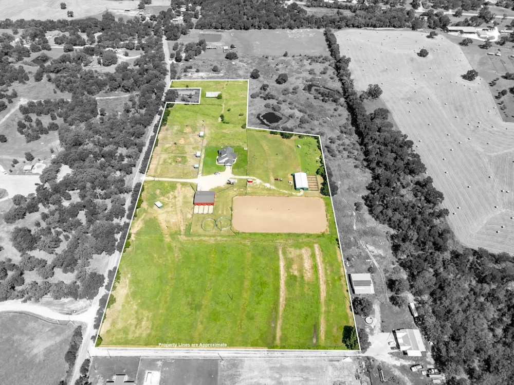 399 Satin Rd Chilton, TX 76632