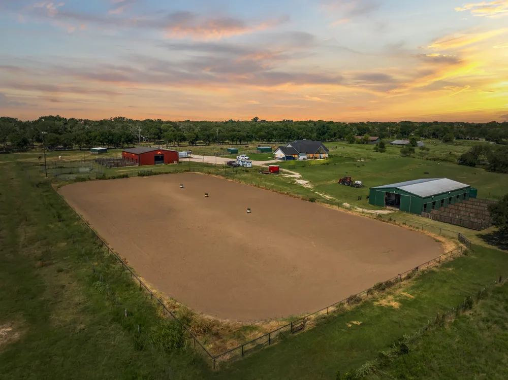 399 Satin Rd Chilton, TX 76632