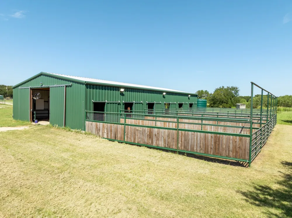 399 Satin Rd Chilton, TX 76632