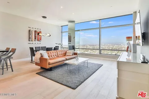 900 W Olympic Boulevard #34D