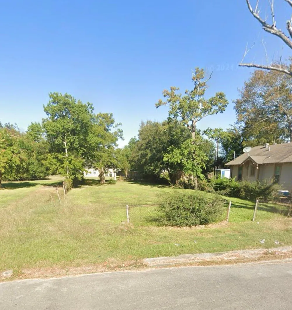 2829 10th Street Port Arthur, TX 77640