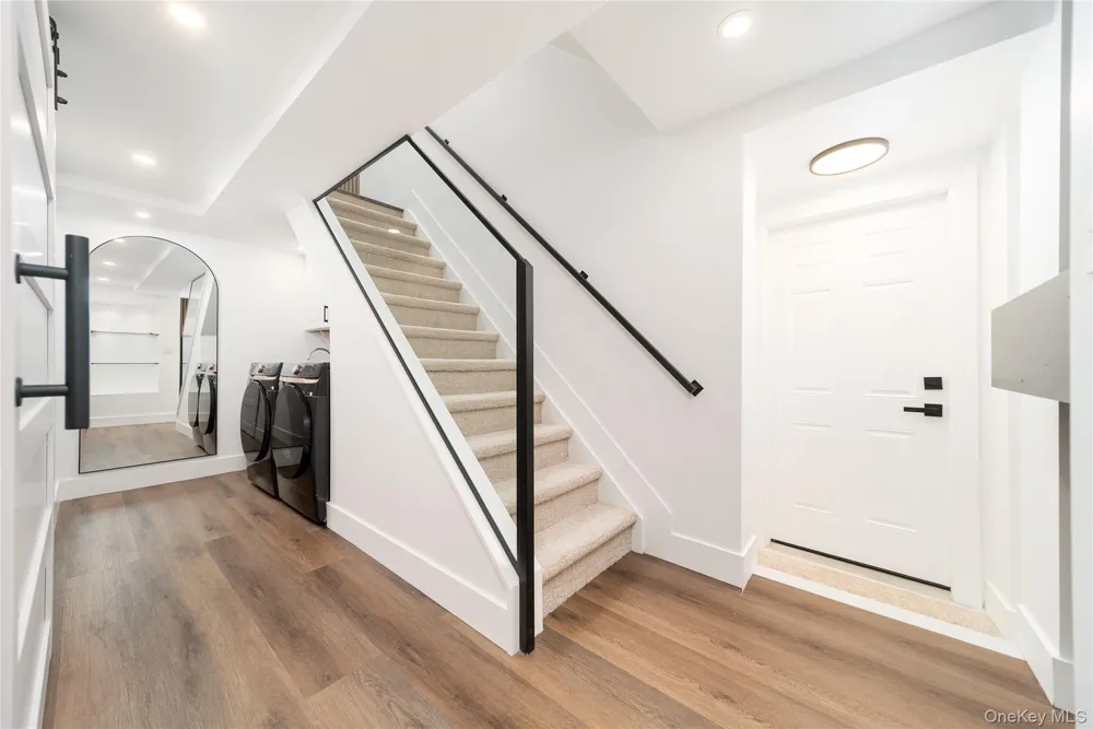 8632 Midland Parkway Jamaica Estates, NY 11432