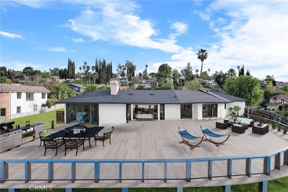 5164 Faris Lane Woodland Hills, CA 91364