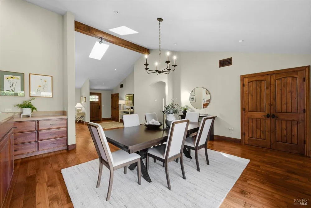 977 Pratt Avenue St. Helena, CA 94574