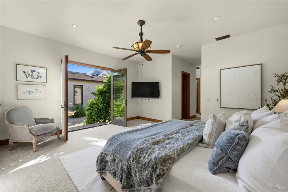 977 Pratt Avenue St. Helena, CA 94574