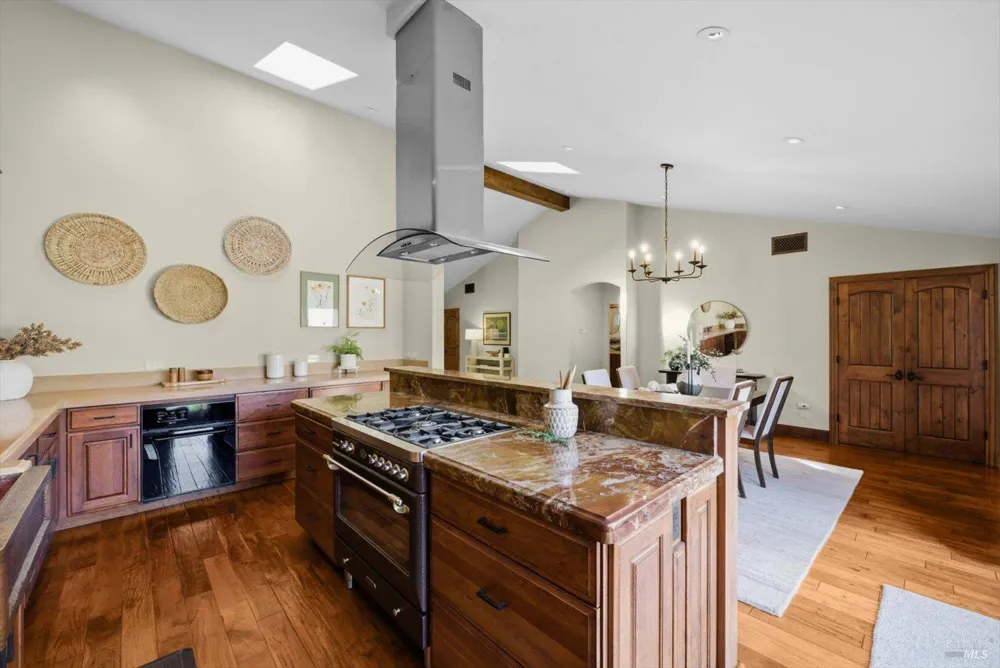 977 Pratt Avenue St. Helena, CA 94574