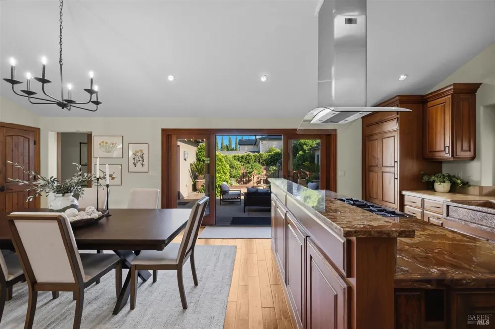 977 Pratt Avenue St. Helena, CA 94574