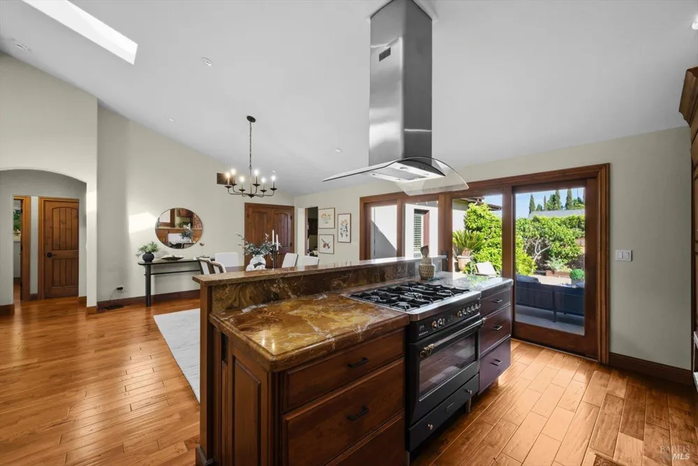 977 Pratt Avenue St. Helena, CA 94574