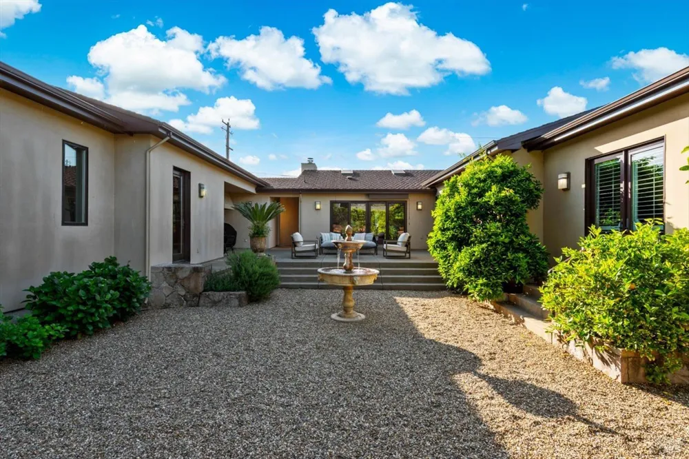 977 Pratt Avenue St. Helena, CA 94574