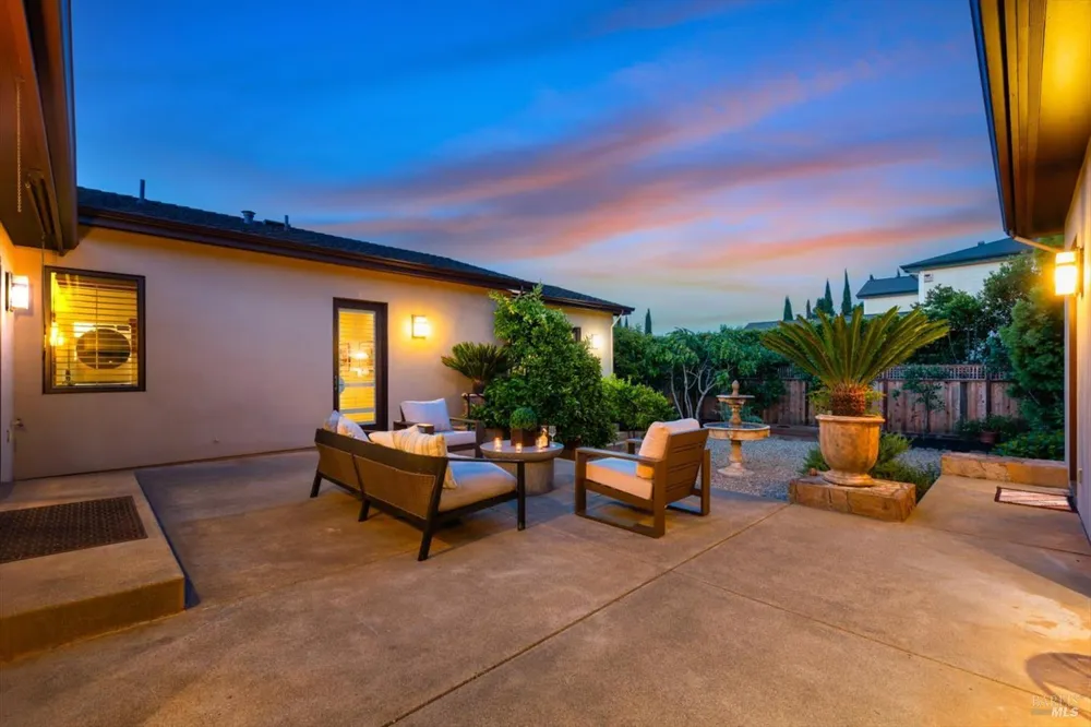 977 Pratt Avenue St. Helena, CA 94574