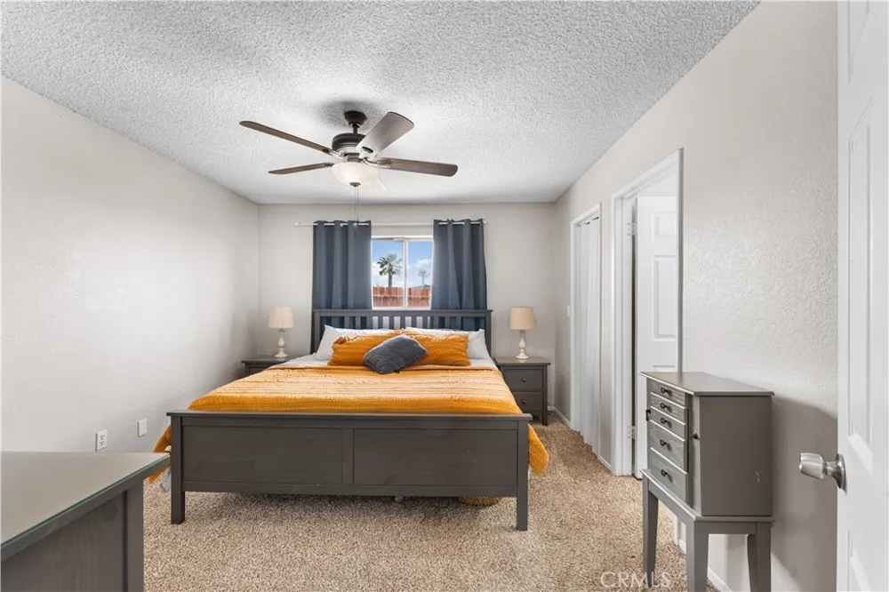 3472 Roxbury Rosamond, CA 93560