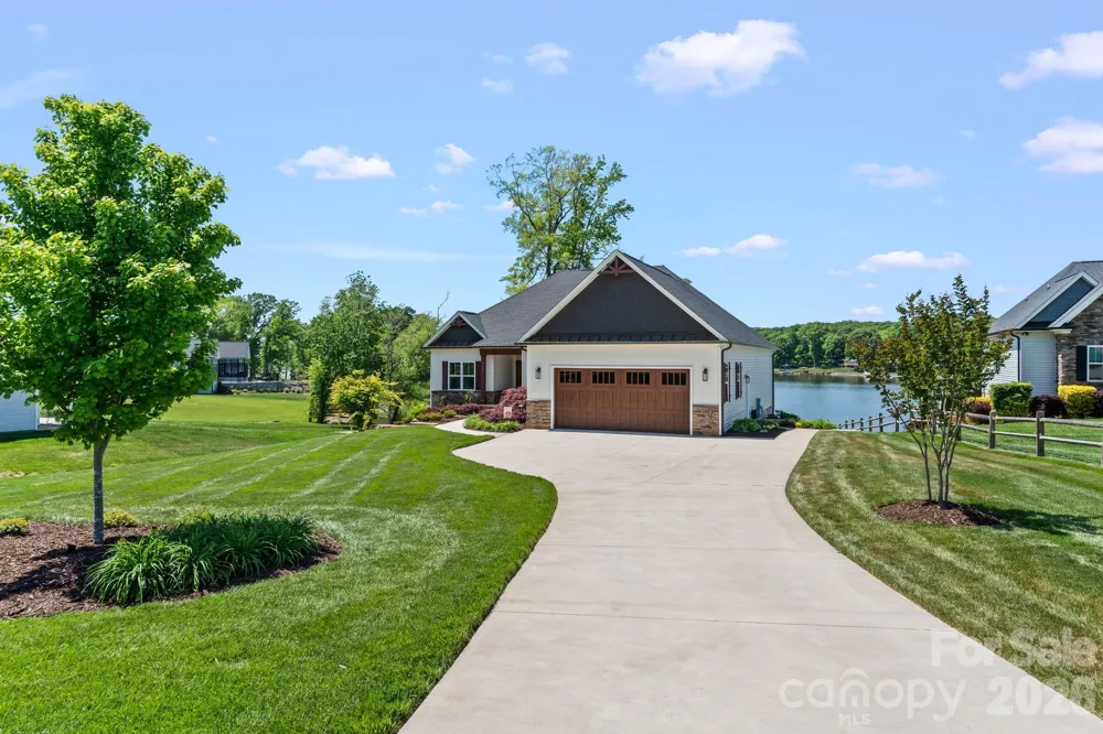 383 Rolling Road Lexington, NC 27292