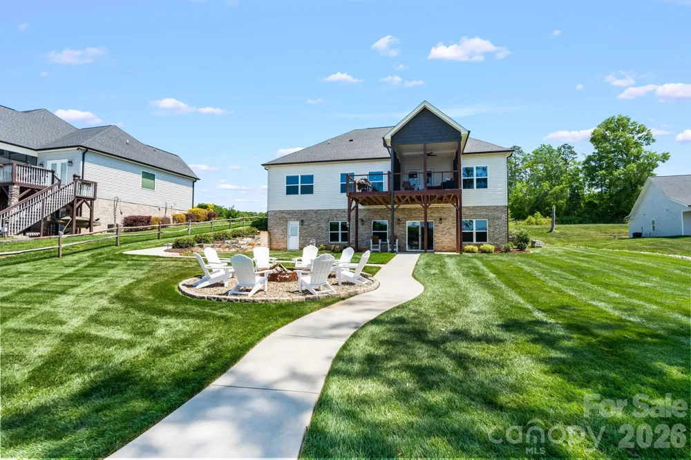 383 Rolling Road Lexington, NC 27292