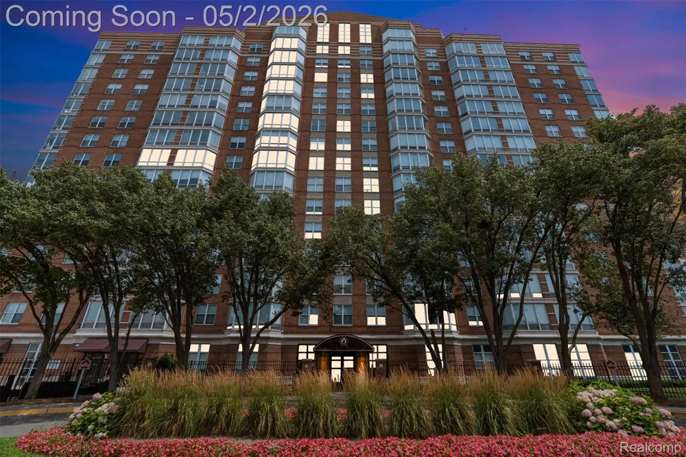 250 E Harbortown Drive #404 Detroit City, MI 48207