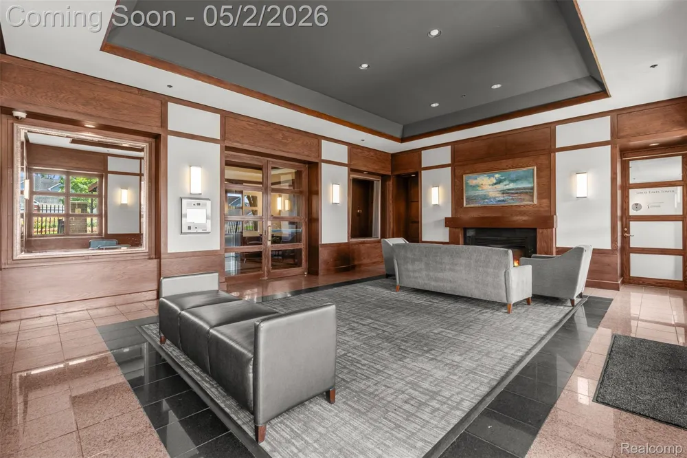 250 E Harbortown Drive #404 Detroit City, MI 48207