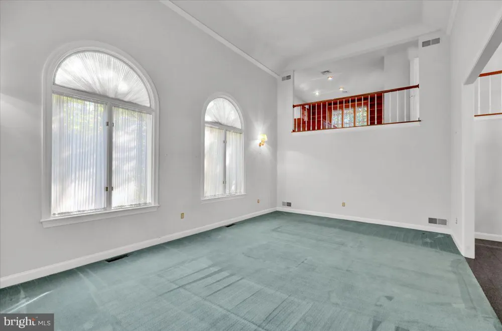 34 HESSIAN BOULEVARD Reading, PA 19607