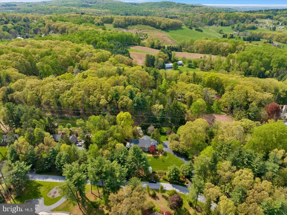 34 HESSIAN BOULEVARD Reading, PA 19607