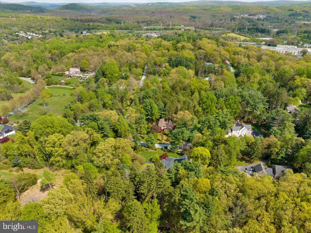 34 HESSIAN BOULEVARD Reading, PA 19607