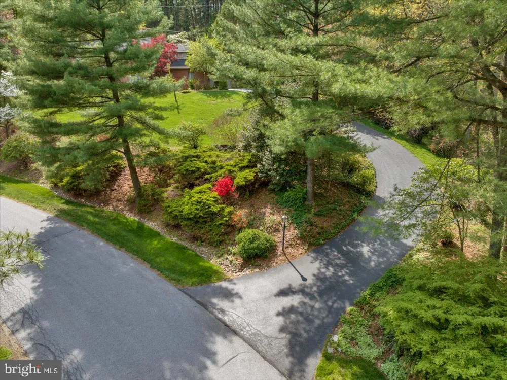 34 HESSIAN BOULEVARD Reading, PA 19607