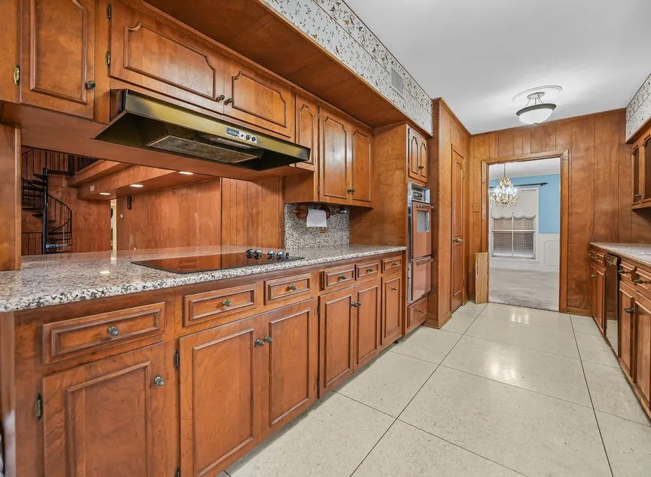 638 Retama Avenue Taft, TX 78390